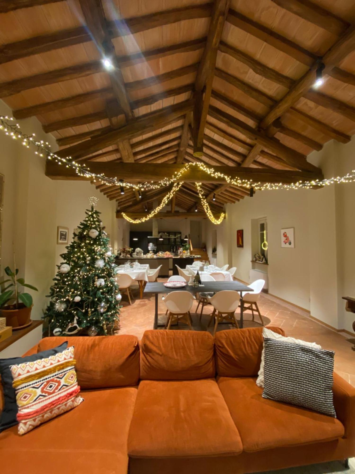 Tenuta Pizzone Wine Resort Rivanazzano Terme Buitenkant foto